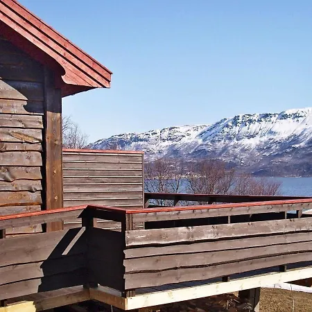 Three-bedroom Holiday In Hamnvik 2 Bolla