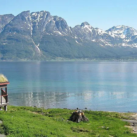 別荘 Three-bedroom Holiday In Hamnvik 2