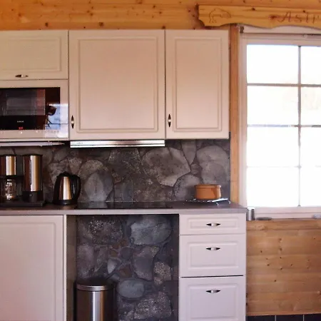 Three-bedroom Holiday In Hamnvik 2 Holiday home Bolla