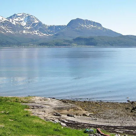 別荘 Three-bedroom Holiday In Hamnvik 2 *